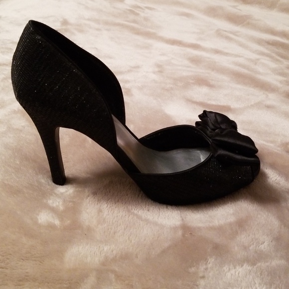 High heels - Picture 3 of 4